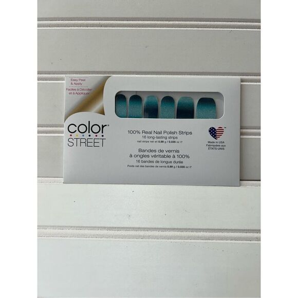 Festival of Lights Color Street Nail Polish Strips Sparkle FDG438-B02582 New - Picture 1 of 2